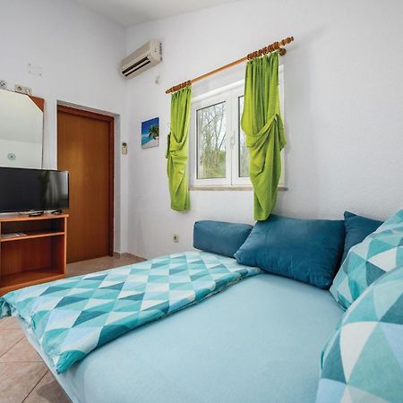Cozy Apartment In Sv,Lovrec With Kitchen Jakici Экстерьер фото